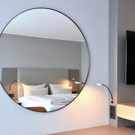 Hotel Am Berghang 3*