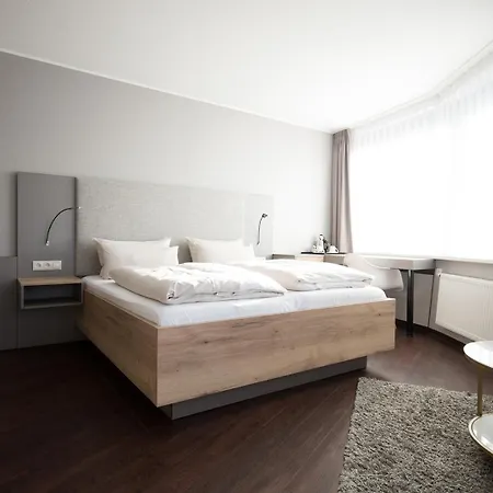 Am Berghang Hotel