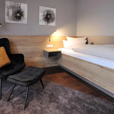Am Berghang Hotell
