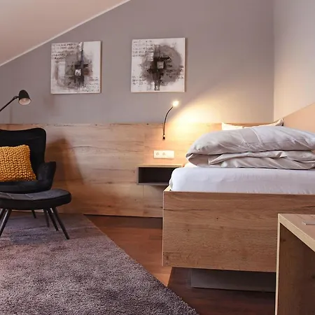 Am Berghang ホテル