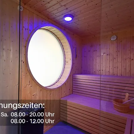 Am Berghang ホテル 3*