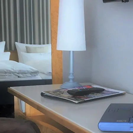 Am Berghang Hotel