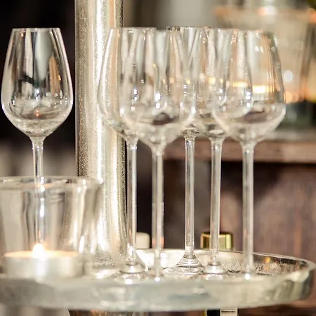 Am Berghang ホテル 3*