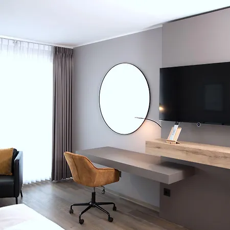 ホテル Am Berghang