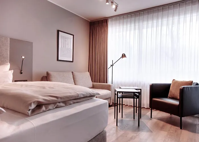 Am Berghang Отель