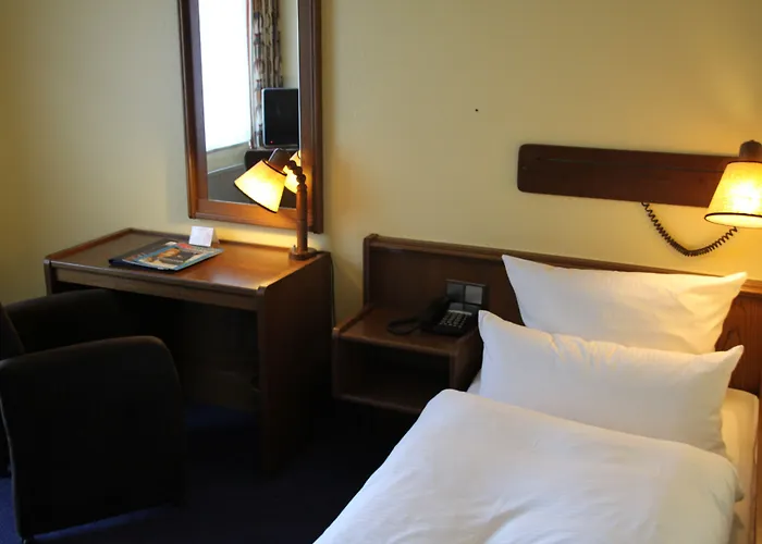 Am Berghang Отель