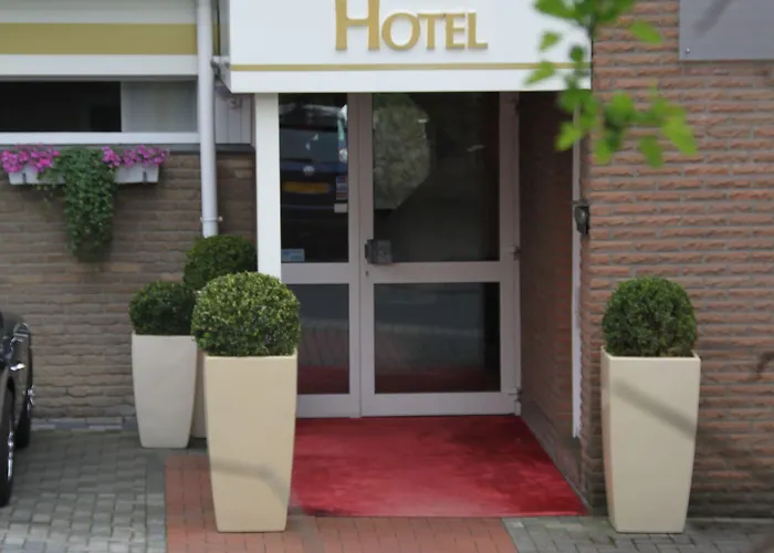 Am Berghang Отель Бад-Бентхайм