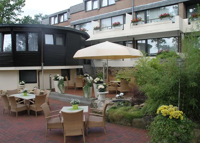 Hotel Am Berghang 3*