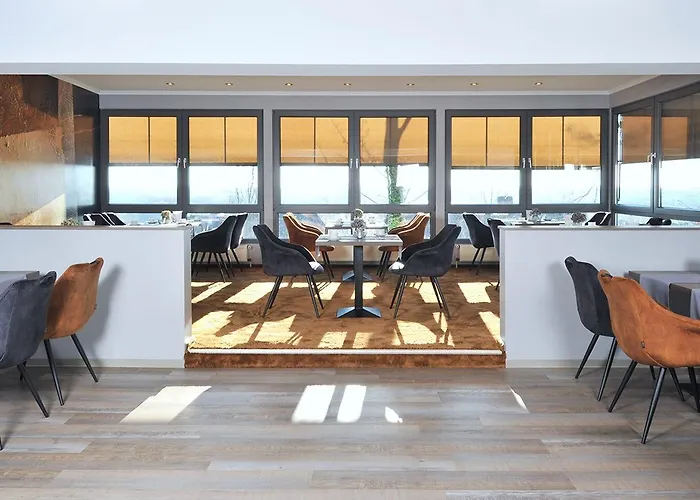 Am Berghang Отель